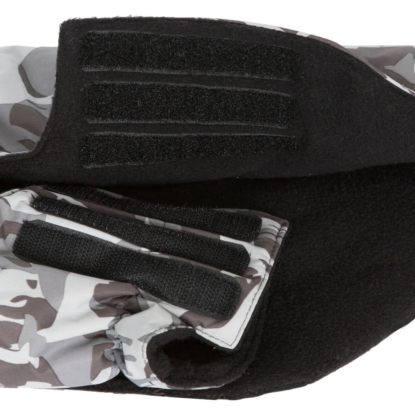 Charly Printed Waterproof Dog Coat in Camo Style - Image 11
